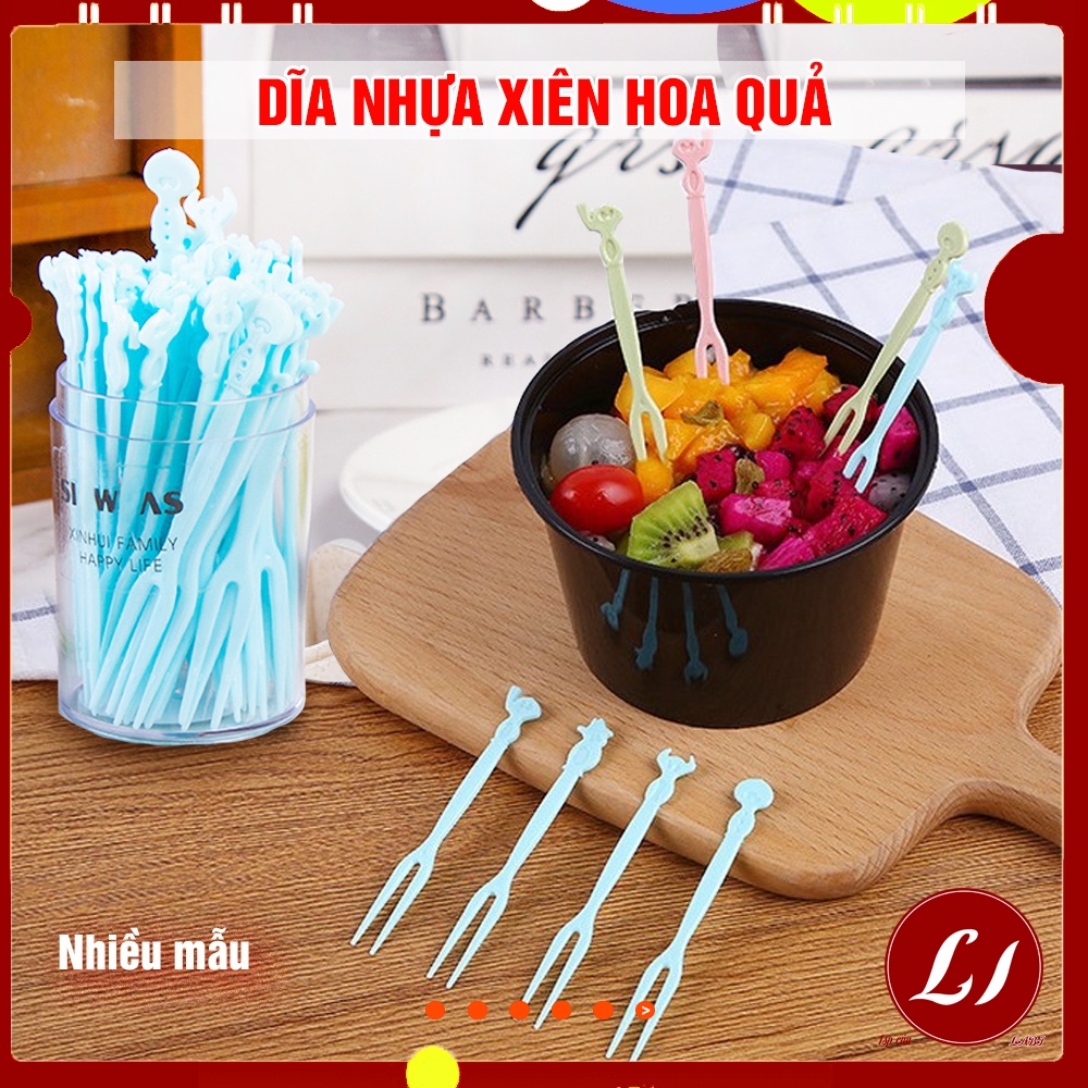 Hộp 50 chiếc Dĩa nhựa xiên hoa quả an toàn, tiện lợi