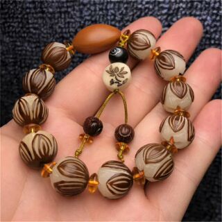 Chuỗi Bồ Đề khắc hoa sen tinh sảo 13mm
