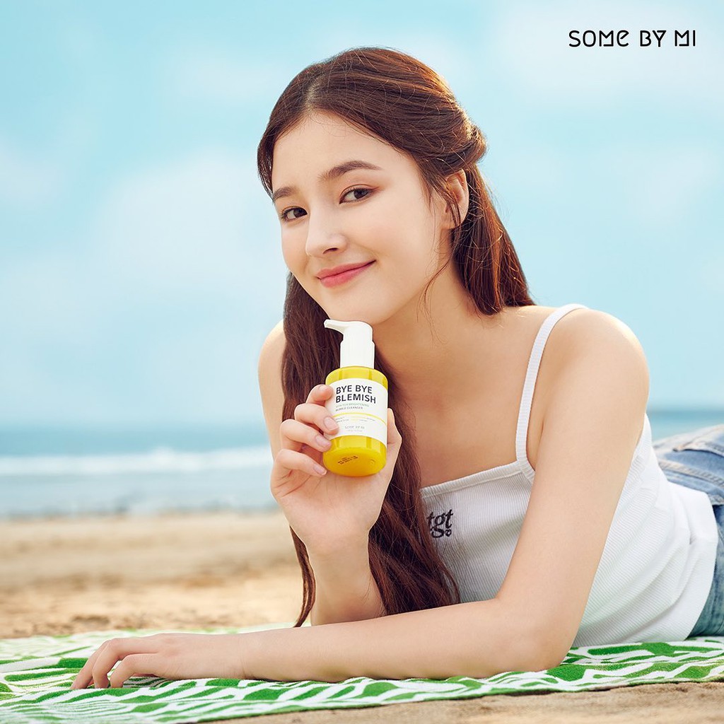 Sữa Rửa Mặt Some By Mi Bye Bye Blemish Vita Tox Brightening Bubble Cleanser