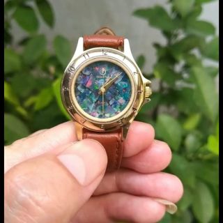 Đồng hồ nữ. Hiệu anba