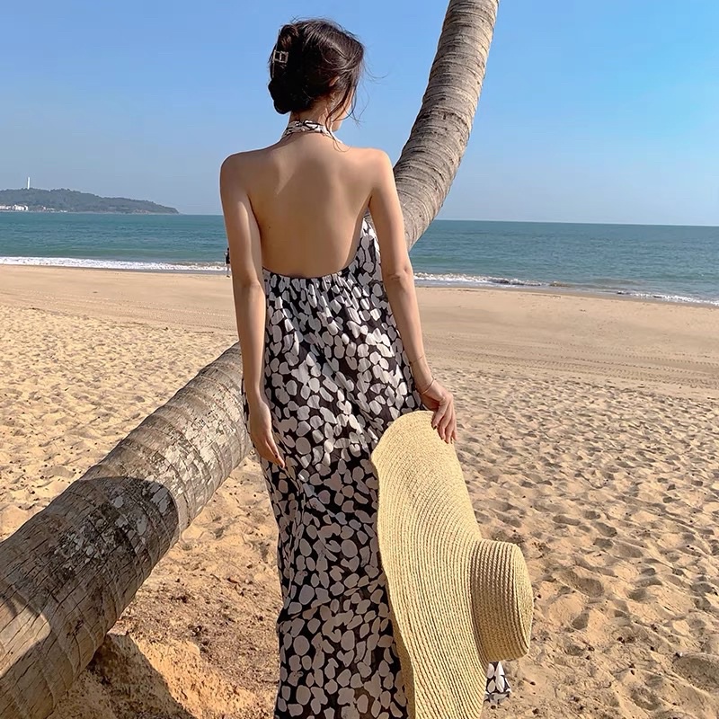 Váy maxi dáng dài hở lưng đi biển Quảng Châu hottrend 2022