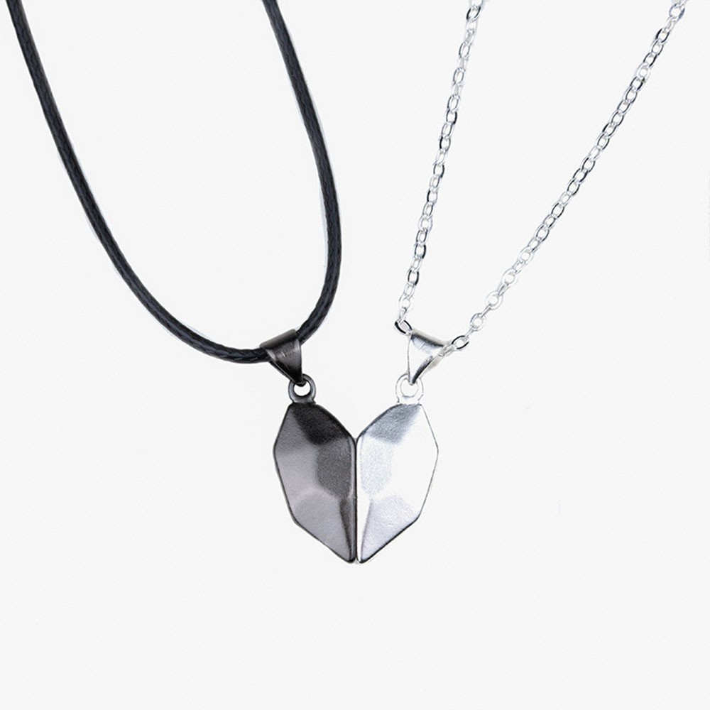 Dây chuyền may mắn thời trang cho cặp đôi