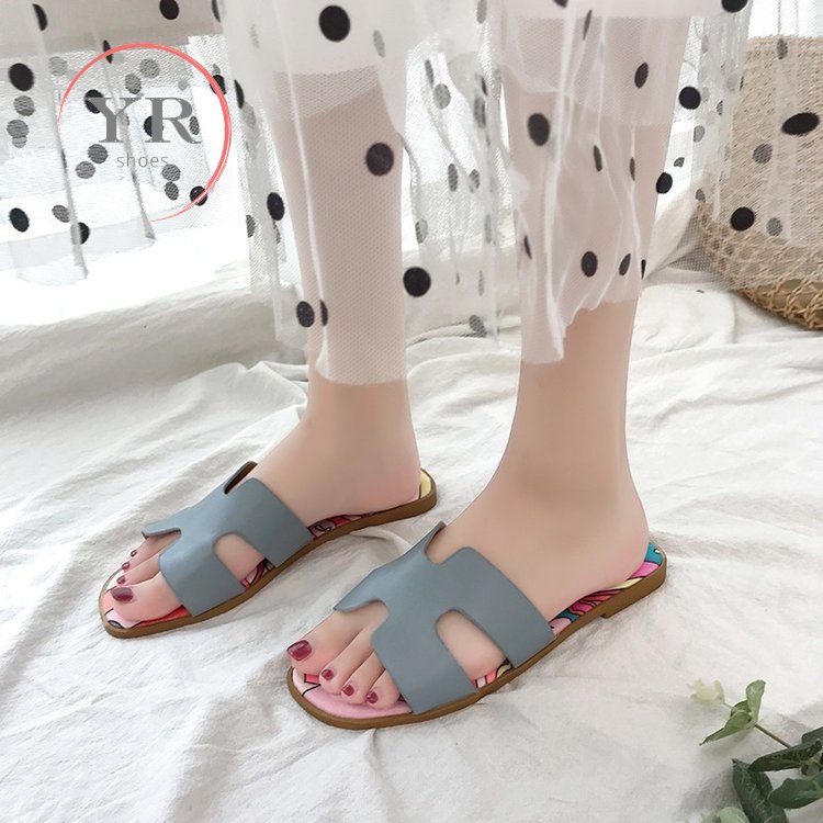 Dép Sandal Đế Bằng Hình Chữ H Thời Trang Cổ Điển Cho Nữ