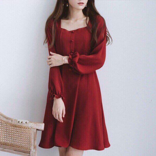Đầm váy freesize đỏ tay dài nút bọc