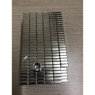 NAM CHÂM VIÊN 10X10X4 LỖ VÁT 4 ( SET 10 VIÊN)