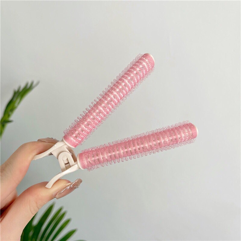 Kẹp phồng chân tóc mái