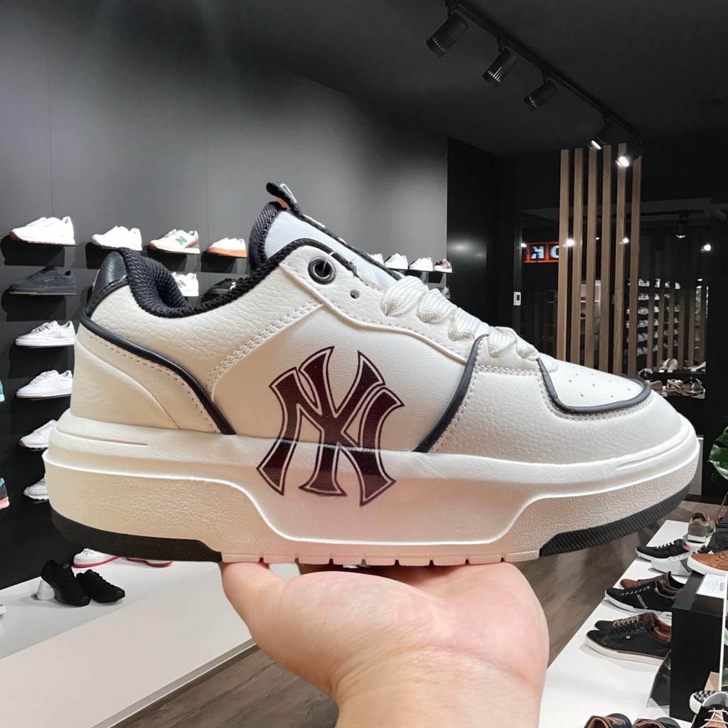 Giày MLB Chunky Liner White Black New York Yankees, Giày Thể Thao Nam Nữ MLB NY Đen Trắng Đế Tăng Chiều Cao 5cm