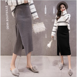 chân váy len dài xẻ tà bên