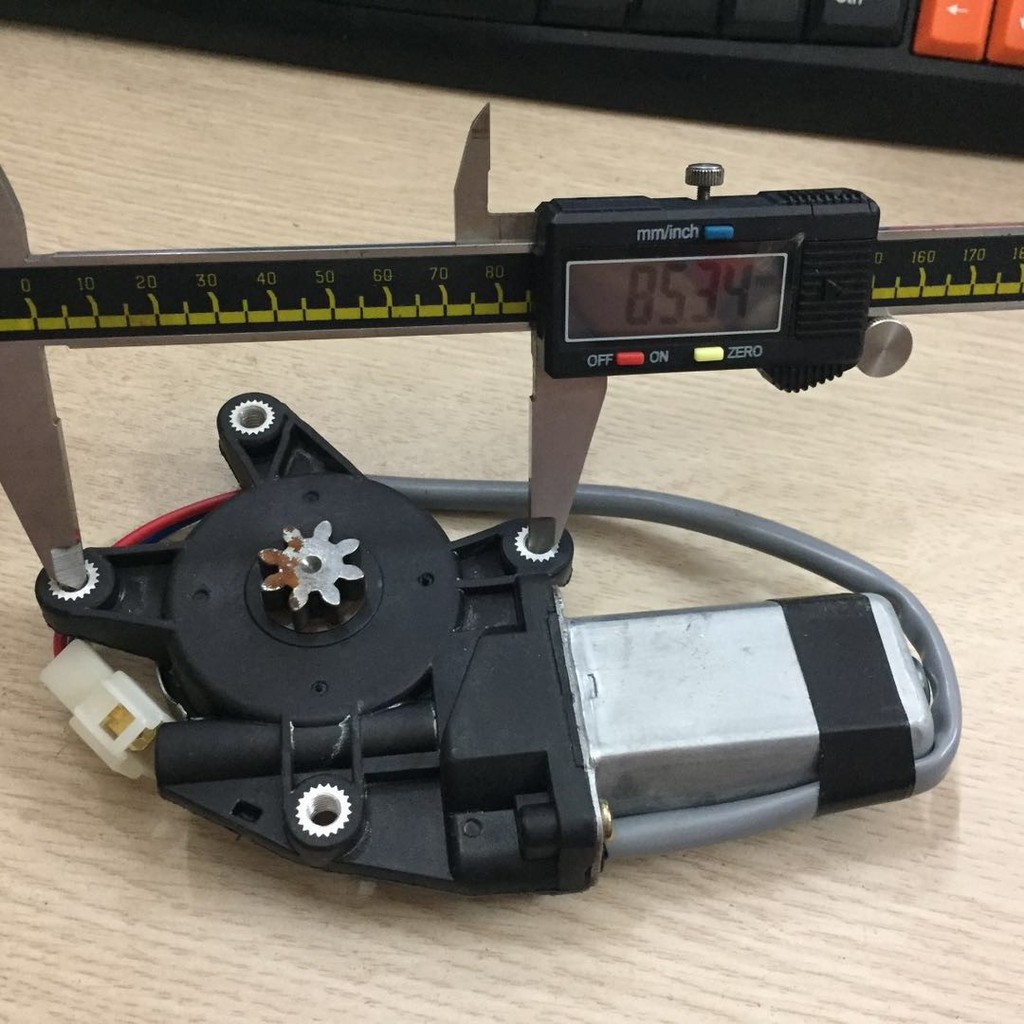 Mô tơ lên xuống kính Chery QQ3 & Daewoo Matiz2