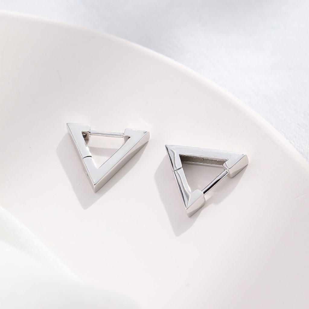 Khuyên tai nam nữ hình tam giác, phong cách thời trang cá tính, thép titan siêu bền không dị ứng, không gỉ