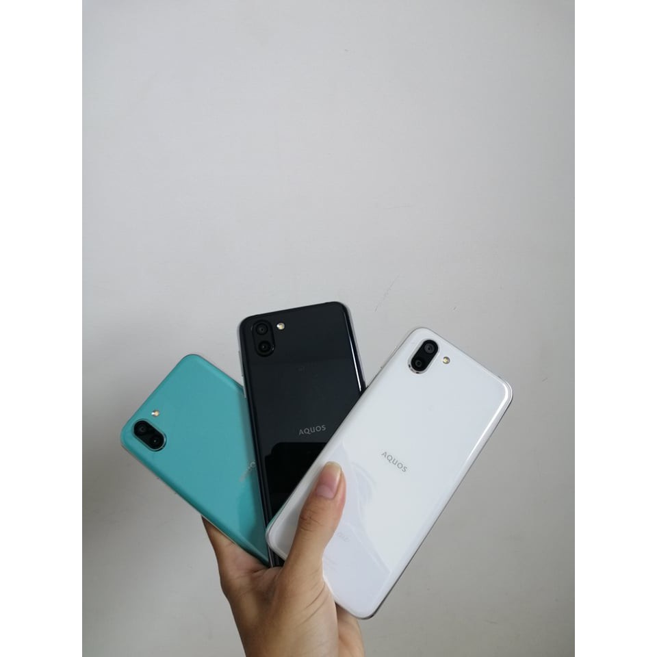 Điện thoại Sharp R2 SHV42 Zin Đẹp Nguyên Bản