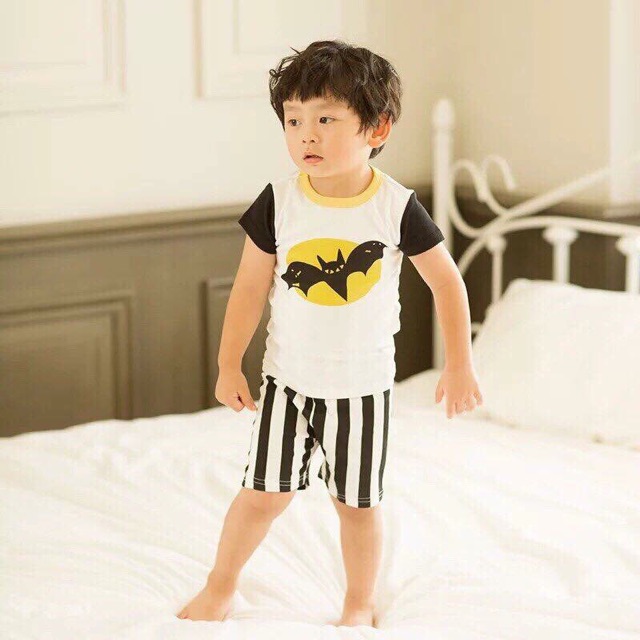 #bộ quần áo bé trai suzi kids hàng made in korea đepj fom dáng đeens chất liệu, đươngf kim mùi chỉ. Cam kết hàng đẹp.