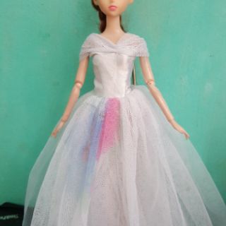 Đầm  cho búp bê babie