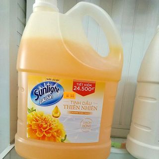 Nước lau sàn Sunlight tinh dầu thiên nhiên 4 lọai can 3,6kg/3,8kg
