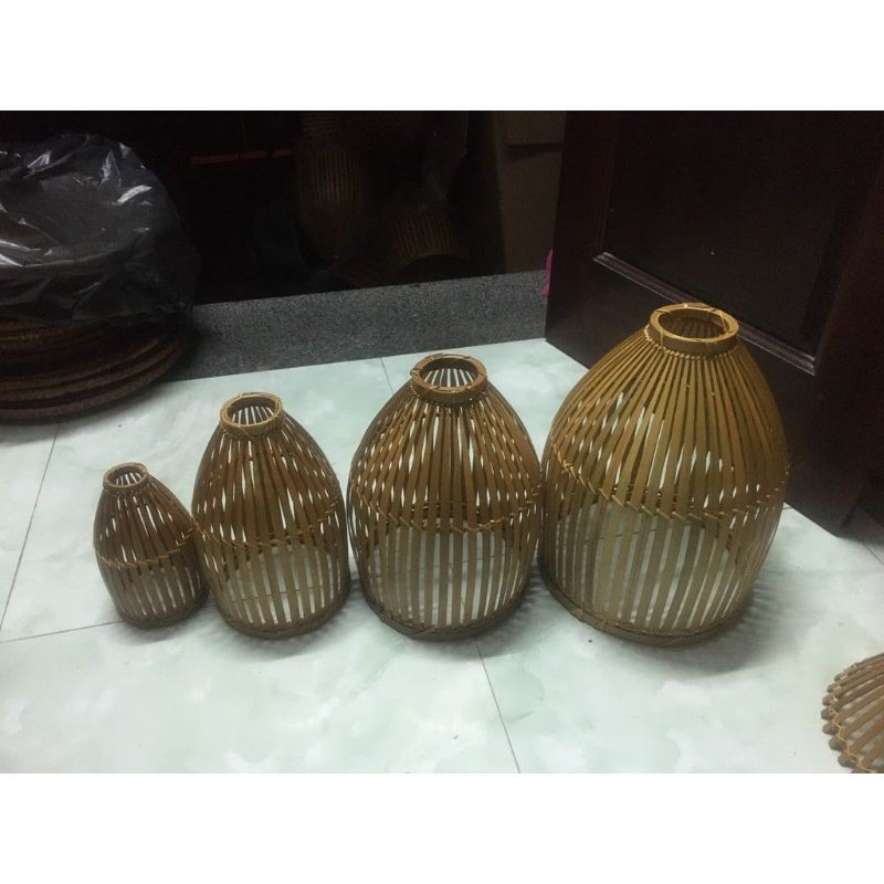 Chao đèn cật dạng nơm khum