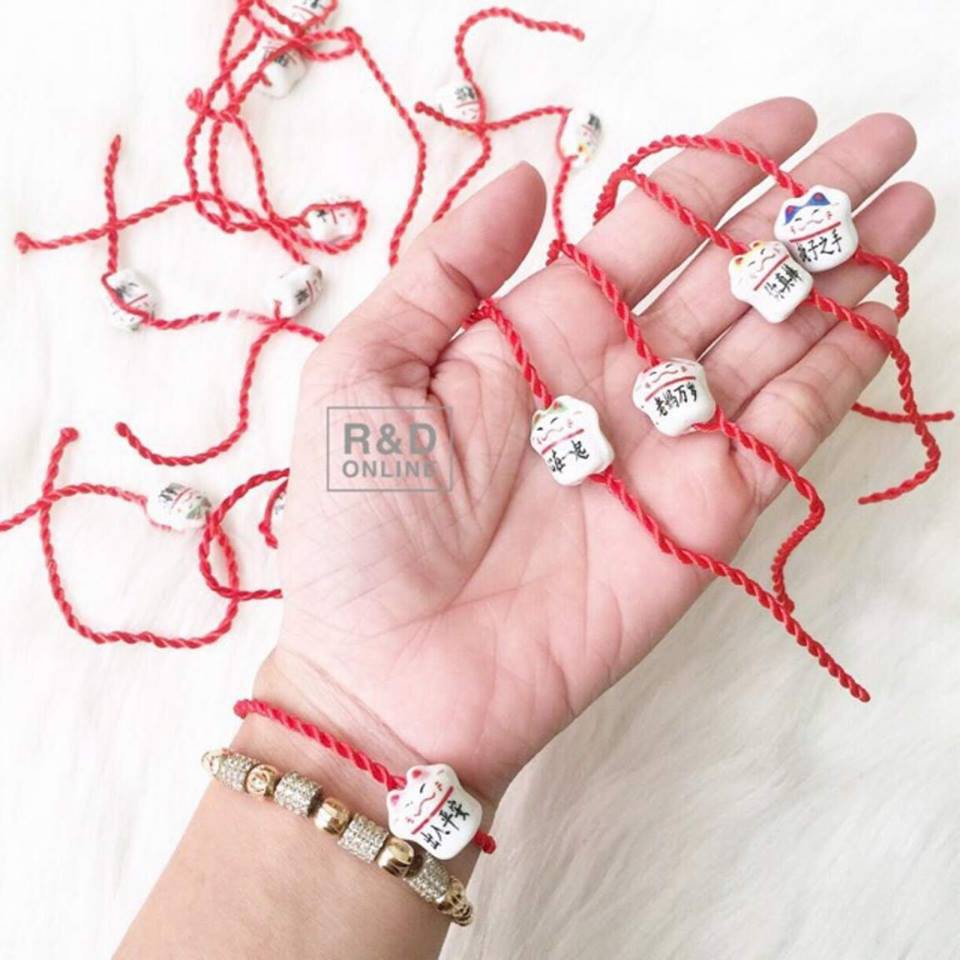Dây mèo sứ Maneki neko may mắn- vòng tay mèo may mắn- dây đỏ- dây mèo lucky- dây đeo tay- vòng may mắn- vòng mèo | BigBuy360 - bigbuy360.vn