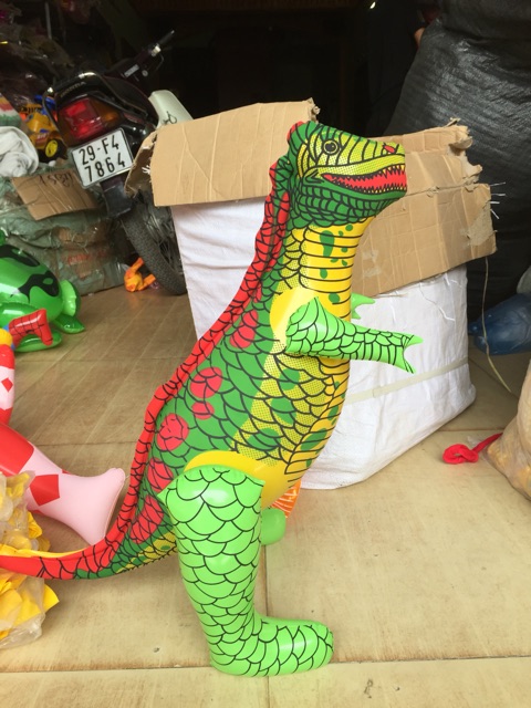 Đồ chơi con giống bơm hơi cho bé