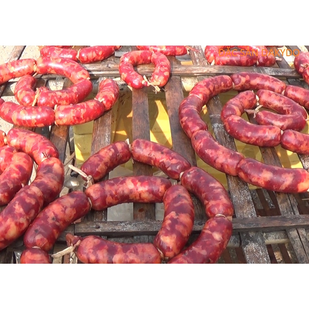 Lạp xưởng bò  Châu Giang 1kg, thương hiệu đặc sản Dakydo  ăn là ghiền!