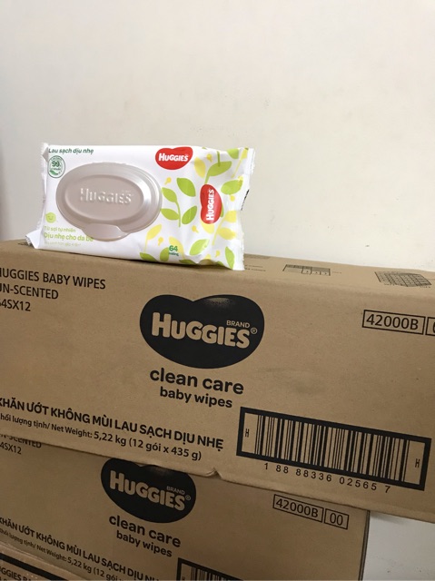 Combo 12 gói khăn ướt không mùi Huggies 64 tờ