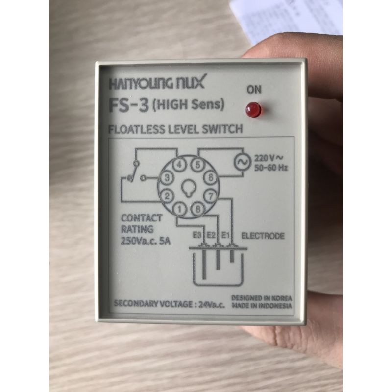 Role báo mực nước Hanyoung FS-3 kèm đế