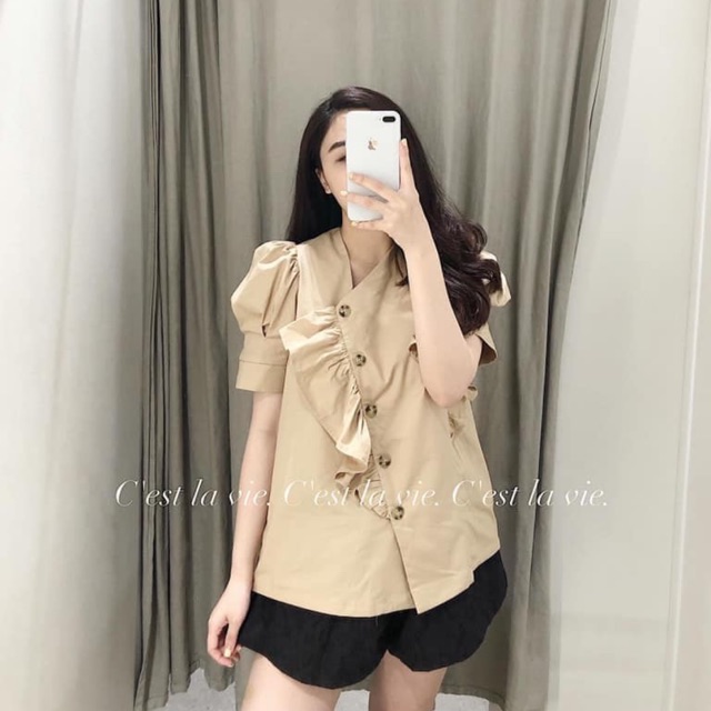 Áo cộc tay khuy chéo