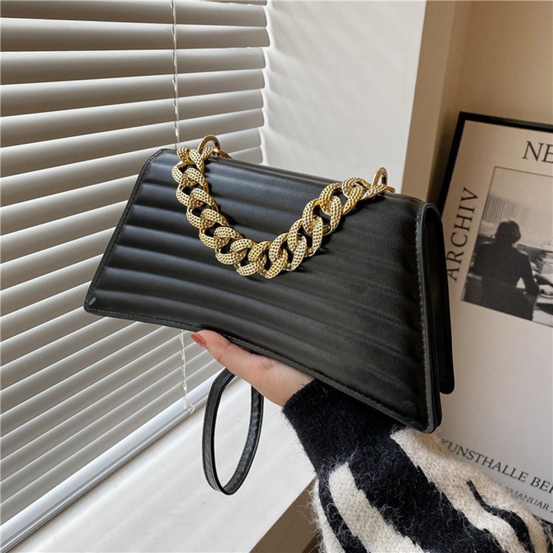 Túi xách IELGY phối chuỗi dây xích phong cách retro hàn quốc thời trang cho nữ