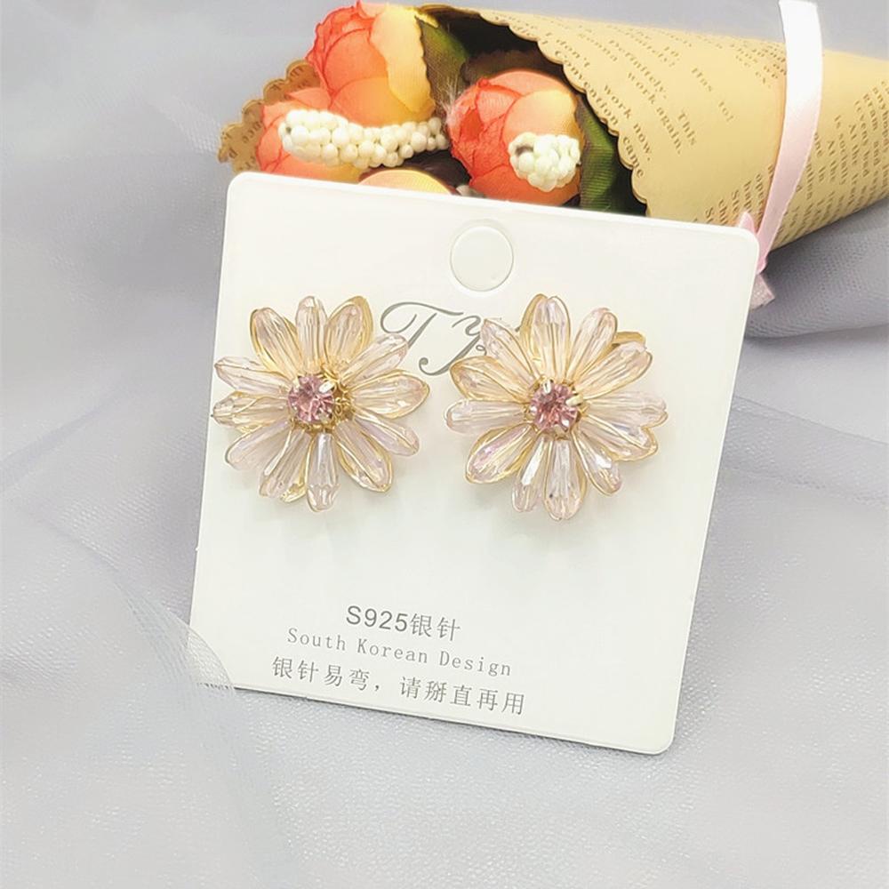 Bông Tai Hình Hoa Cúc Màu Trong Suốt Phong Cách Retro Sang Trọng Thời Trang Dự Tiệc Cho Nữ
