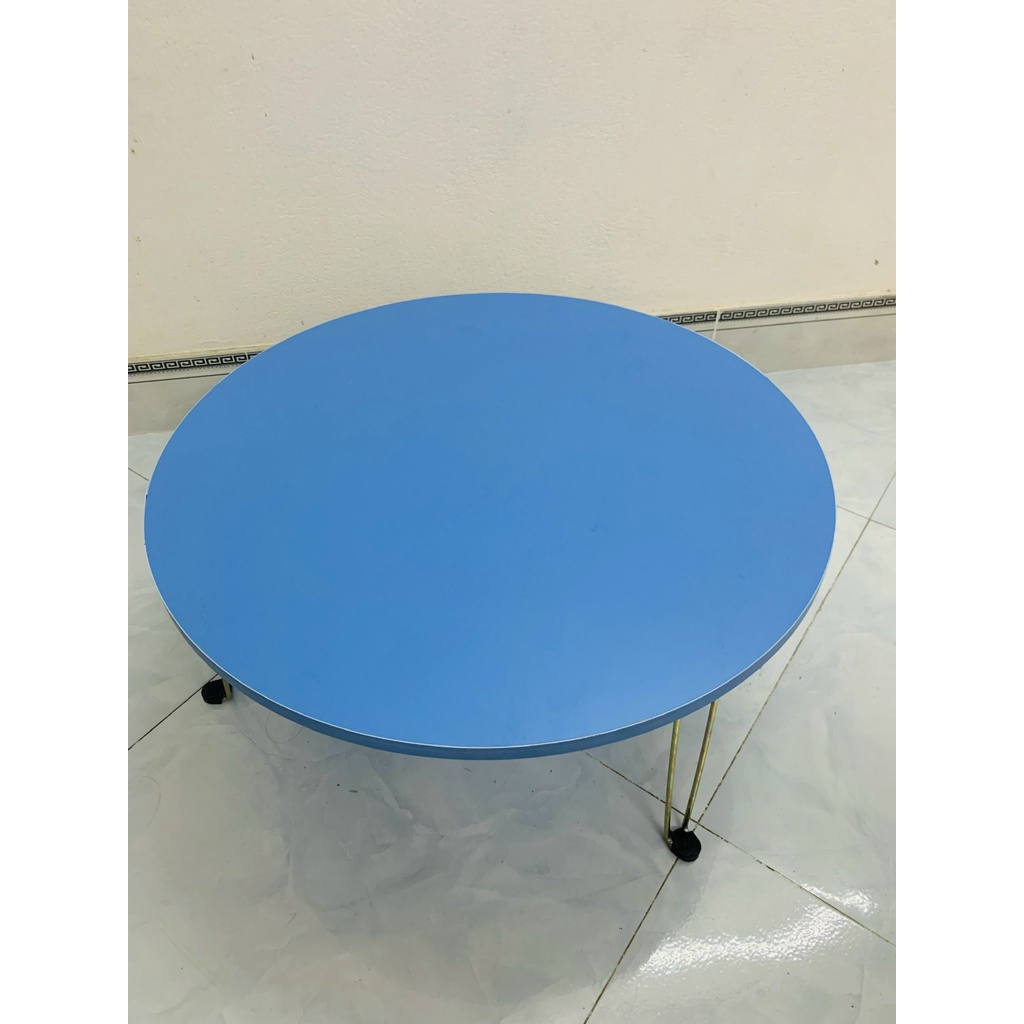 Bàn Tròn Nhiều Màu