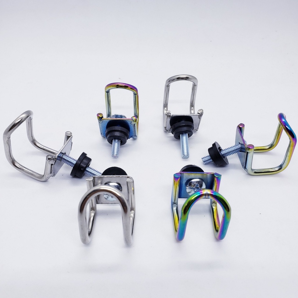 Móc treo đồ xe máy titan 7 màu chữ U gắn nhiều xe máy