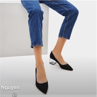 Pass giày Bershka mới