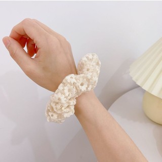 CỘT TÓC SCRUNCHIES REN HOA