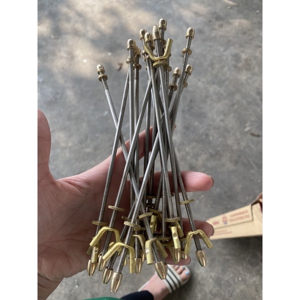 Ti đồng gắn móc lồng chim dài 17cm gắn lồng chào mào-chòe