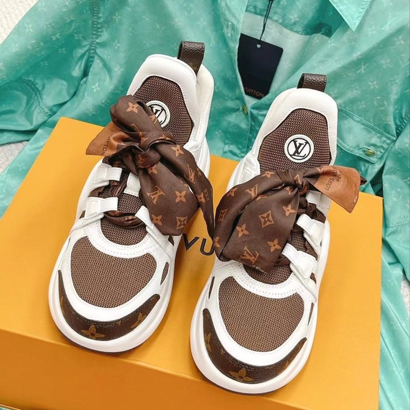GIÀY LV WHITE BROWN NƠ LAI AU SC