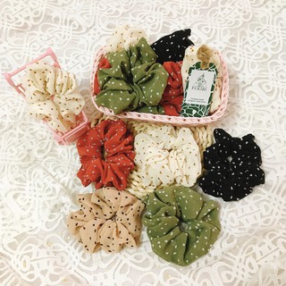 CỘT TÓC VẢI SCRUNCHIES HỌA TIẾT CHẤM BI KÈM ẢNH THẬT