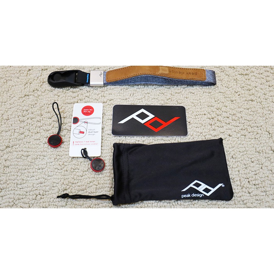 DÂY MÁY ẢNH ĐEO CỔ TAY PEAK DESIGN CUFF WRIST STRAP, MÀU XÁM