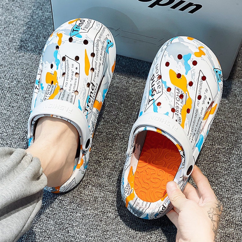 Dép Sandal Thể Thao Đi Biển Hở Ngón Chống Trượt Thời Trang Mùa Hè Hàng Mới Dành Cho Bạn Nam