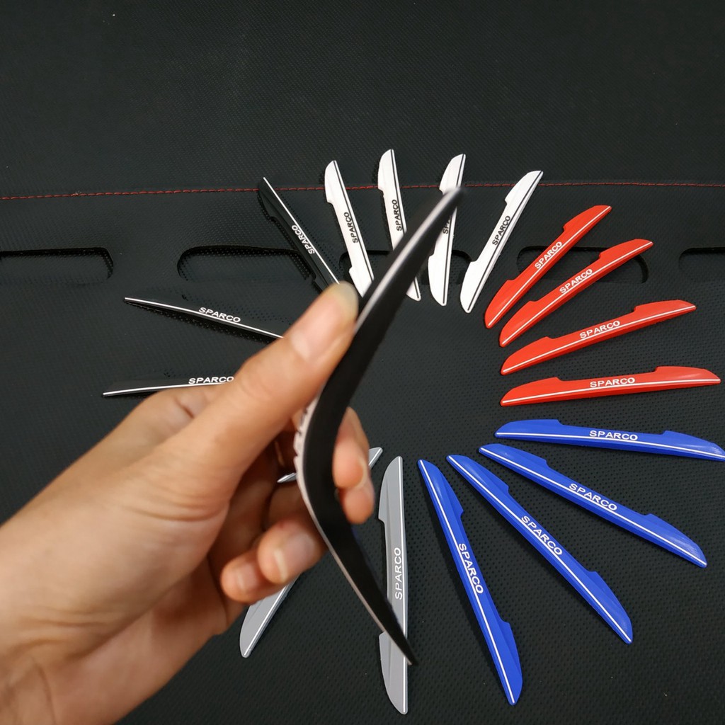 Dán trang trí và chống va đập cánh cửa ô tô xe hơi