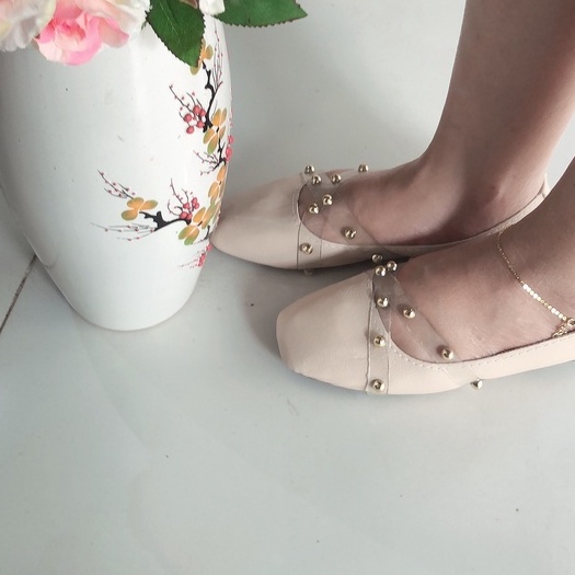 Giày búp bê đính cườm style sang trọng