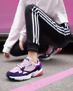 [SẢN PHẨM CHÍNH HÃNG] Quần Jogger nỉ nữ full tag cod chuẩn auth