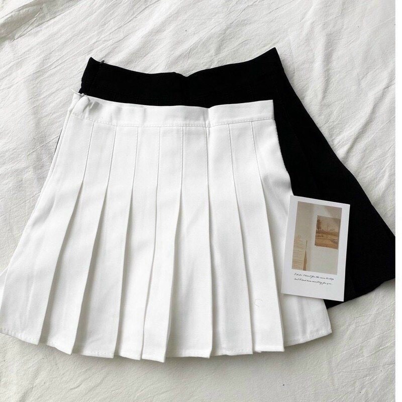 Chân Váy Ngắn Dập Li Vây Trơn