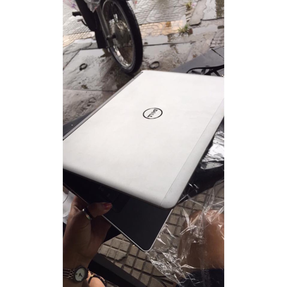 Dell Latitude E7440