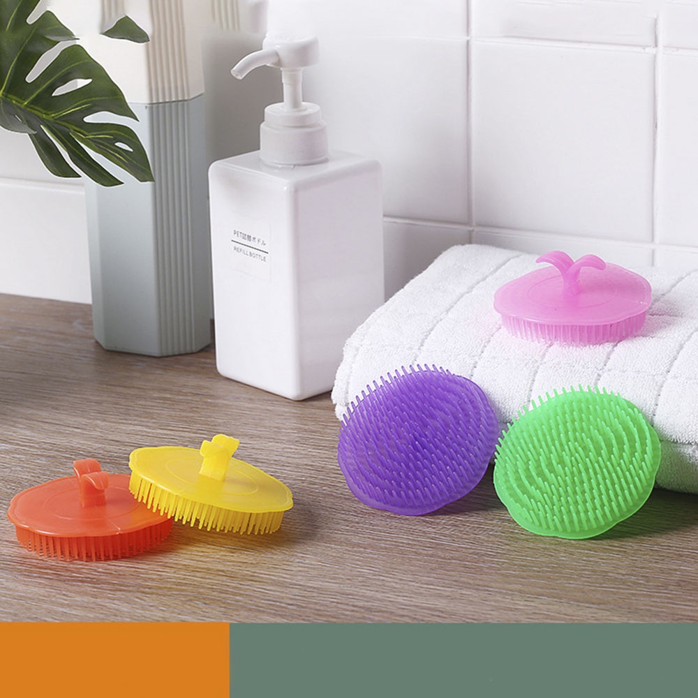 Bàn chải silicon mềm hình tròn dùng vệ sinh tóc khi tắm tiện dụng
