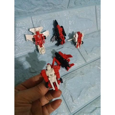 Combo 3 máy bay xoay chuyển thành robot nhí