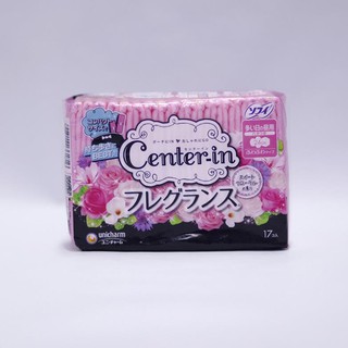 Băng vệ sinh ban đêm Center-in Compact Slim hương hoa thơm có cánh 24cm 17 miếng