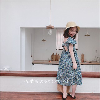 Váy hoa nhí hở lưng