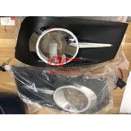 Ốp Đèn Gầm Có Mạ Toyota Fortuner 521270K400