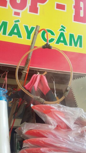 Combo bộ máy phun sương 3 bép , 1 T8, 1 trõ và 5m dây