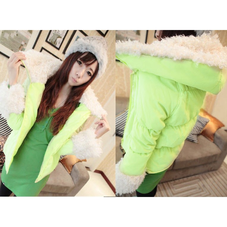Áo Khoác Phao Màu Xanh Bơ Viền Lông Xoắn Dễ Thương Size S-M (MS272)