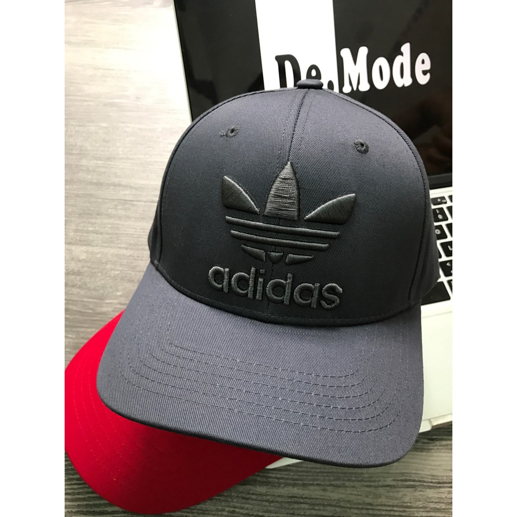 NÓN ADlDAS ORIGINALS