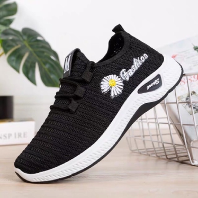 [Mã FAGREEN245 giảm 10% tối đa 30k đơn từ 99k] GIÀY NỮ CỔ CHUN HOA CÚC | BigBuy360 - bigbuy360.vn